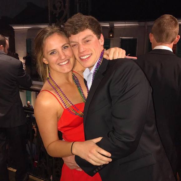 Meet your Posher, Abby - Picture 1 of 1